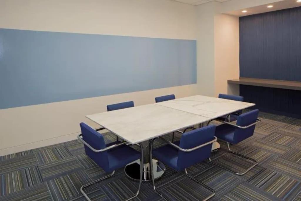 Charming Apartment At Crystal City With Amazing Amenities Arlington Ngoại thất bức ảnh