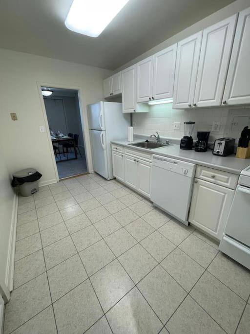 Charming Apartment At Crystal City With Amazing Amenities Arlington Ngoại thất bức ảnh